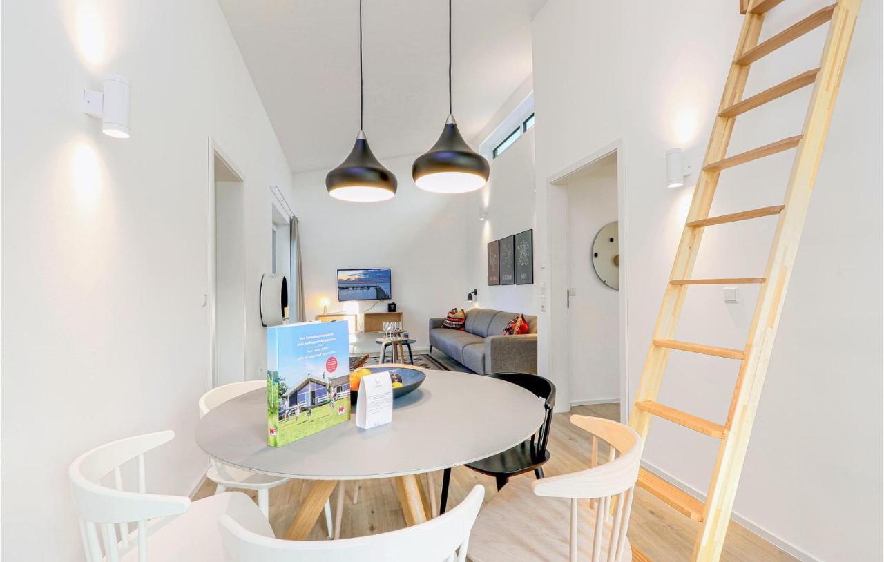 Gorgeous Home In Lembruch-Duemmer See With Kitchen Экстерьер фото